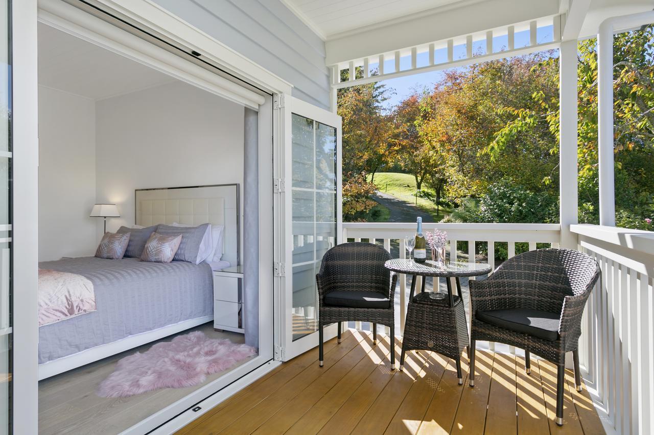 The Retreat Luxury Garden Villa Таупо Экстерьер фото